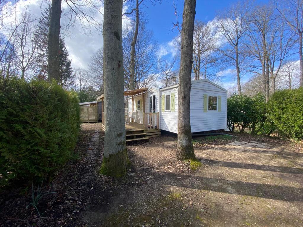 Mobil-Home Au Parc Des Roches Saint-Cheron Exterior photo